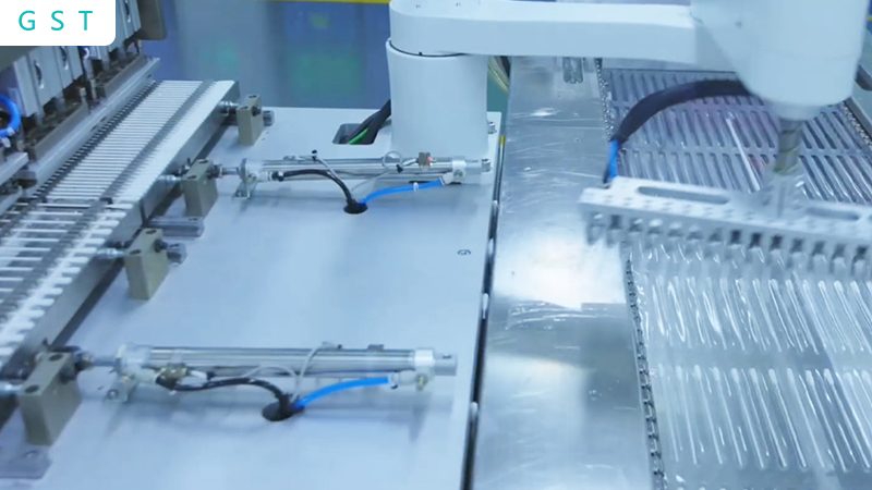 陶瓷喷涂机器人定制方案：解析定制化需求与关键技术